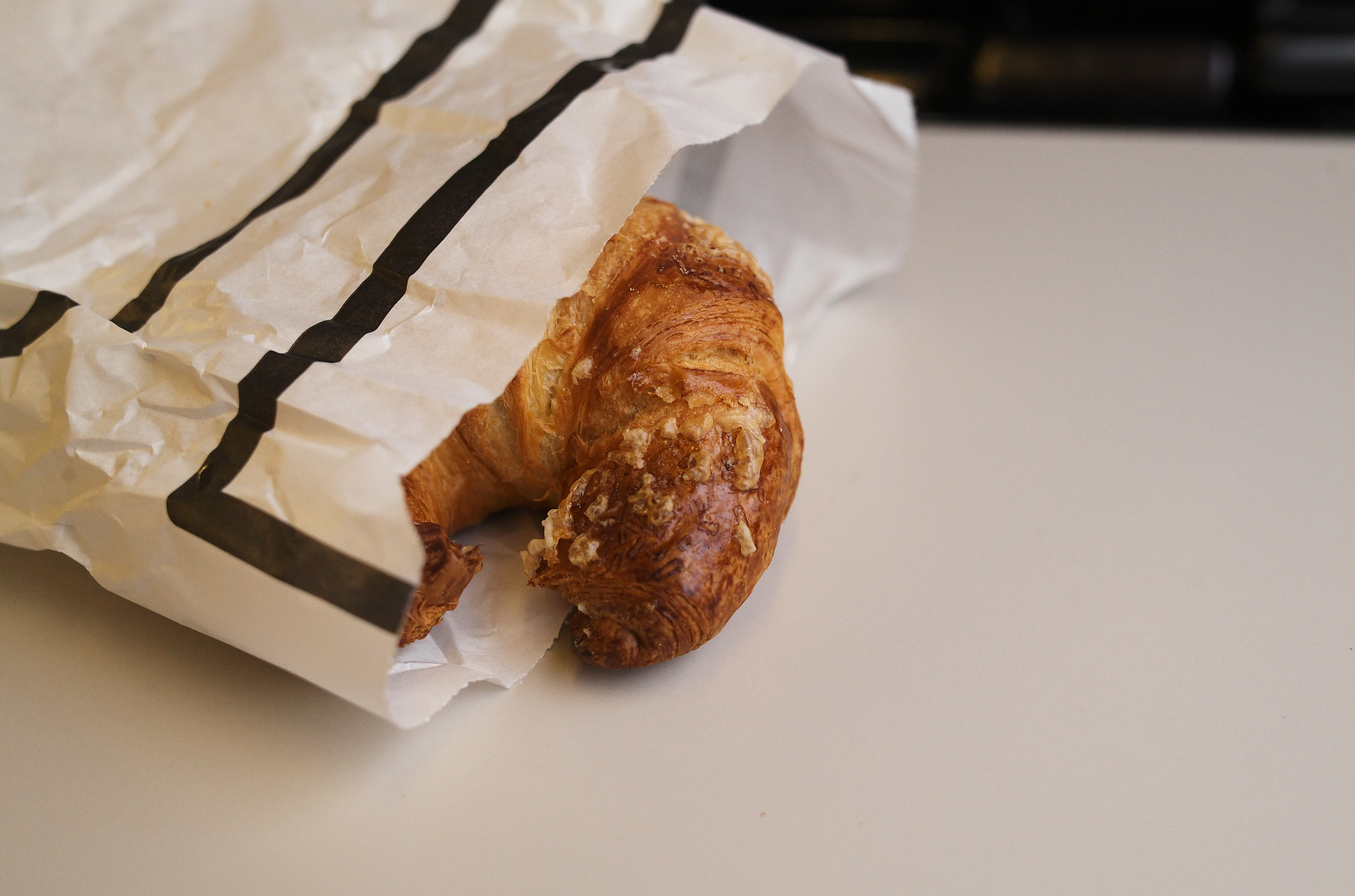 ベルギーに向かう列車の中で食べたパン